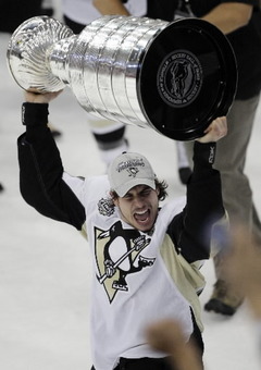 crosby with cup 2009 Stanley Cup Champion Pittsburgh Penguins